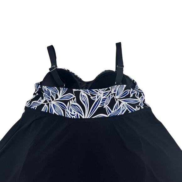 St. John's Bay Pool Beach Vacation Swim Dress With Tie Women's Size 18W - Picture 4 of 11